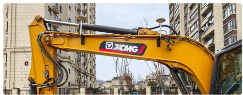 Dual antenna GNSS receiver installed on XCMG excavator boom